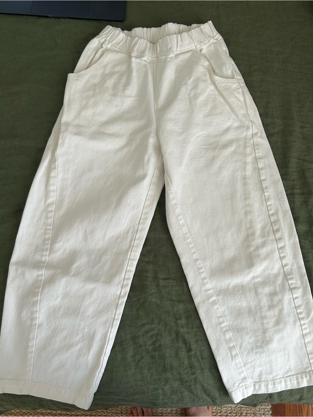 Le Bon Shoppe pants size S